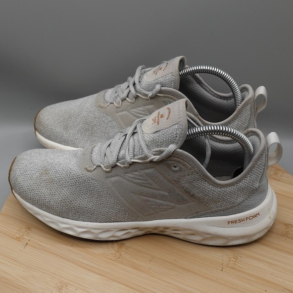 New Balance Shoes - New Balance Shoes Womens 9 Fresh Foam SPT Grey Running Shoes WSPTAG4 Flaws